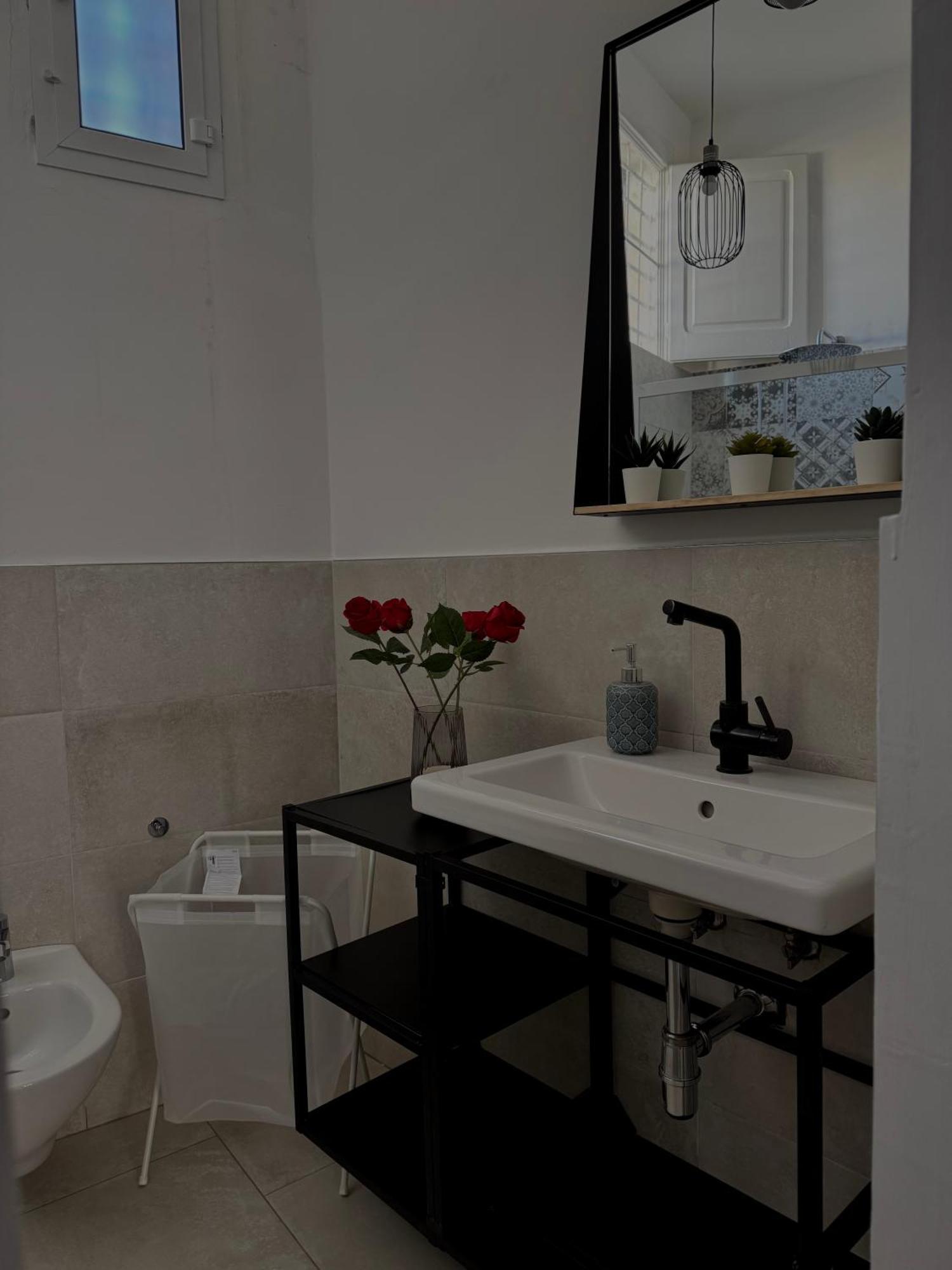 L&S Rooms Monopoli Bagian luar foto
