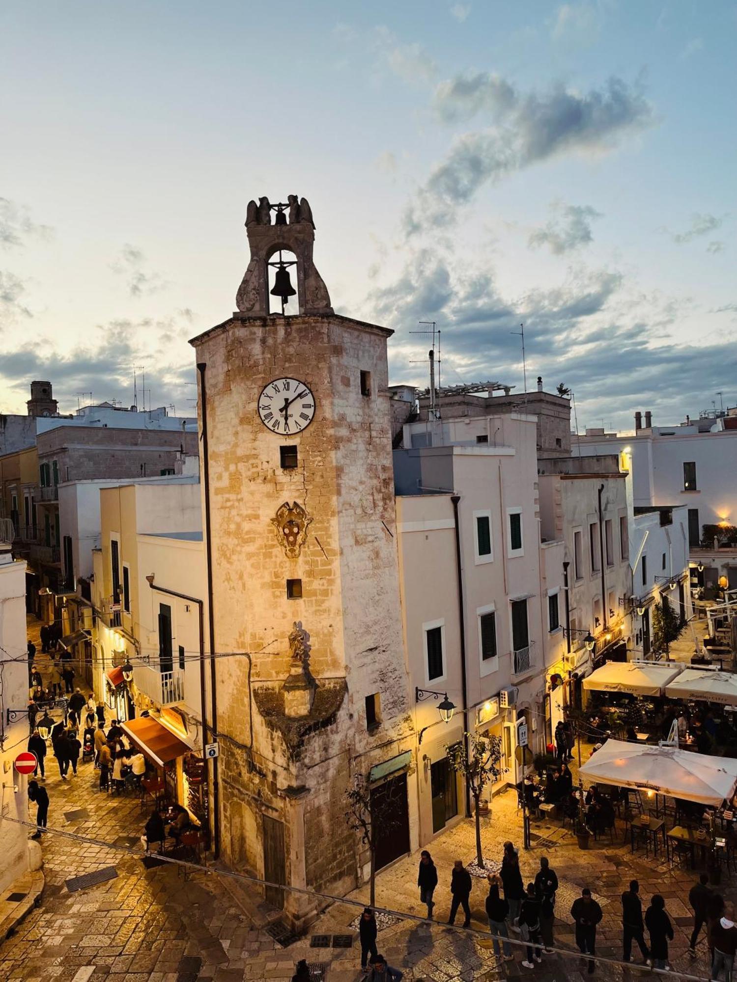 L&S Rooms Monopoli Bagian luar foto
